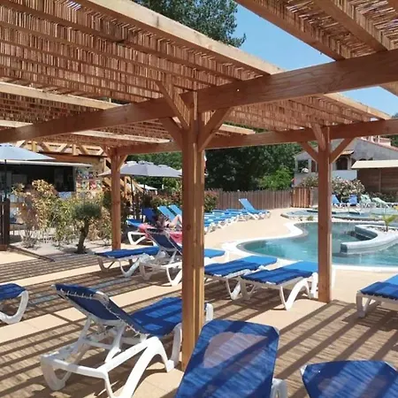 Kamp alanı 3 Etoiles - Piscine - Eeebcb Roquebrune-sur Argens